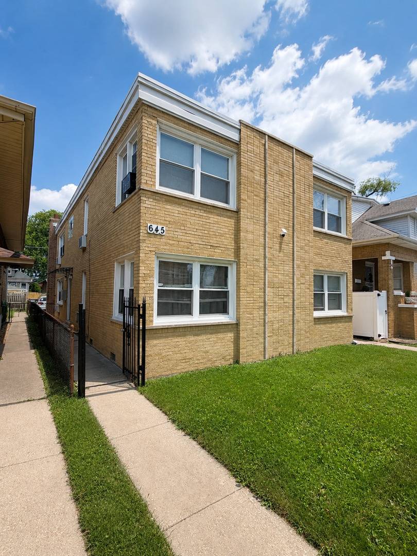 645 23rd AVE, Bellwood, IL 60104