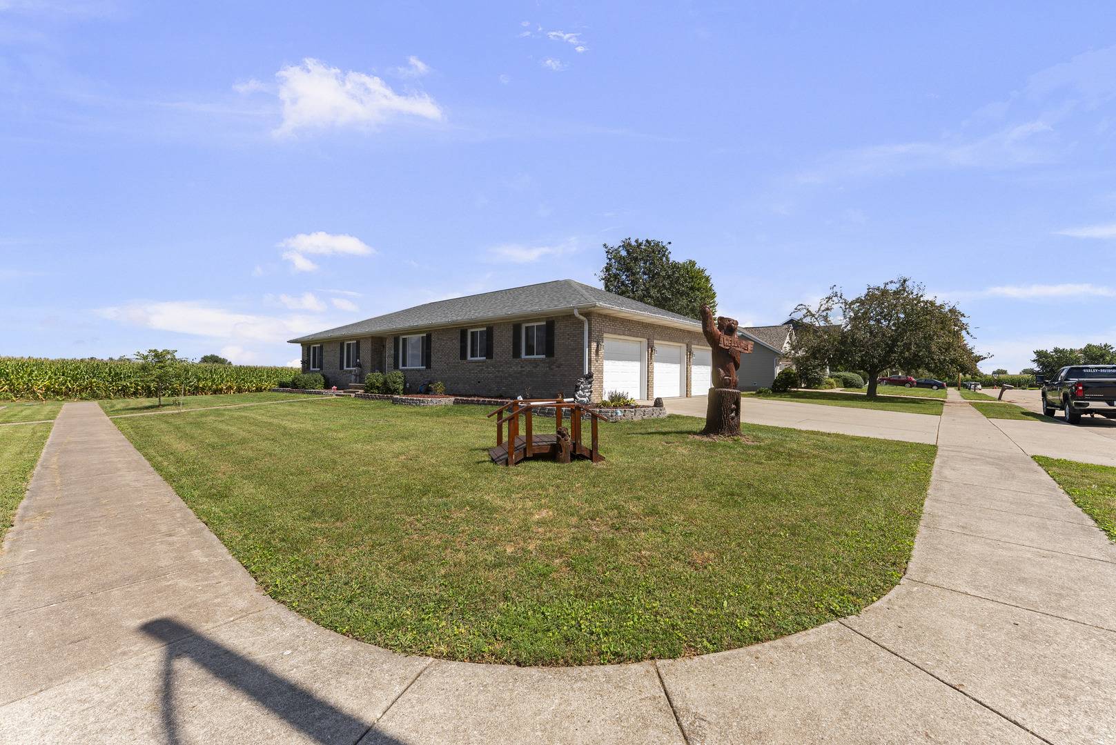 605 N Downey ST, Walcott, IA 52773