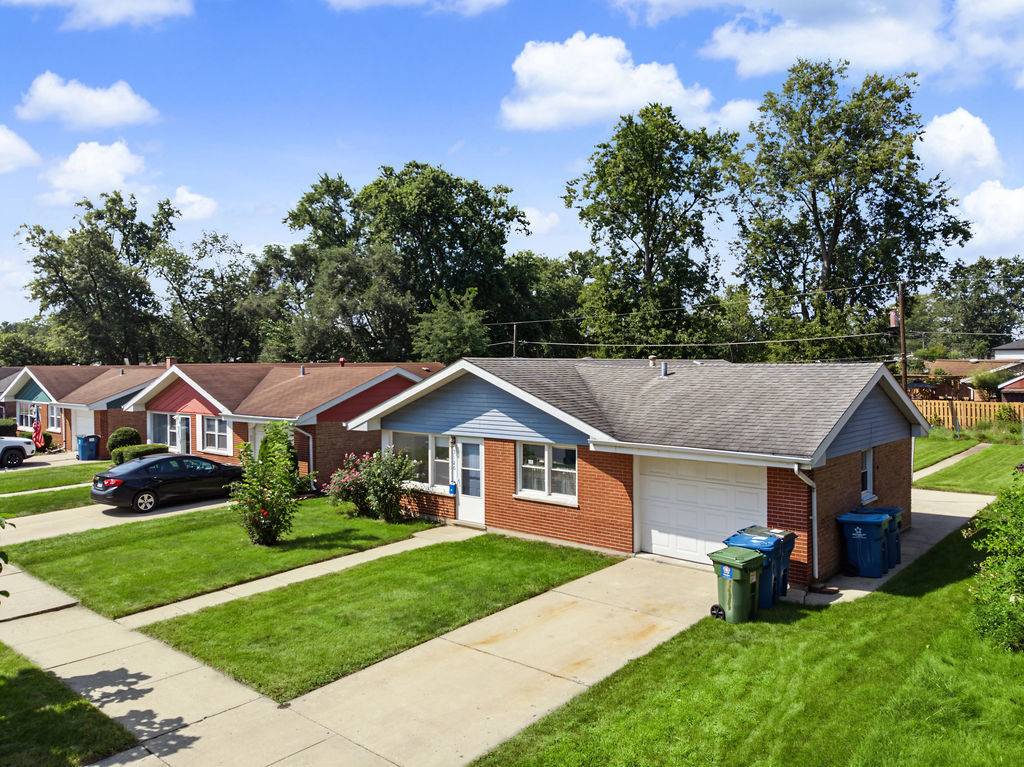 3120 Florence AVE, Steger, IL 60475