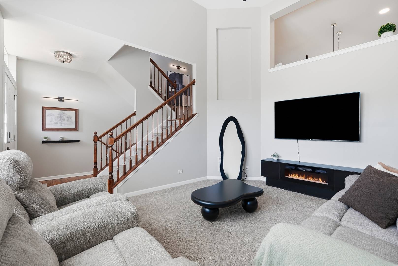 15371 Sheffield Square Pkwy, Orland Park, IL 60462
