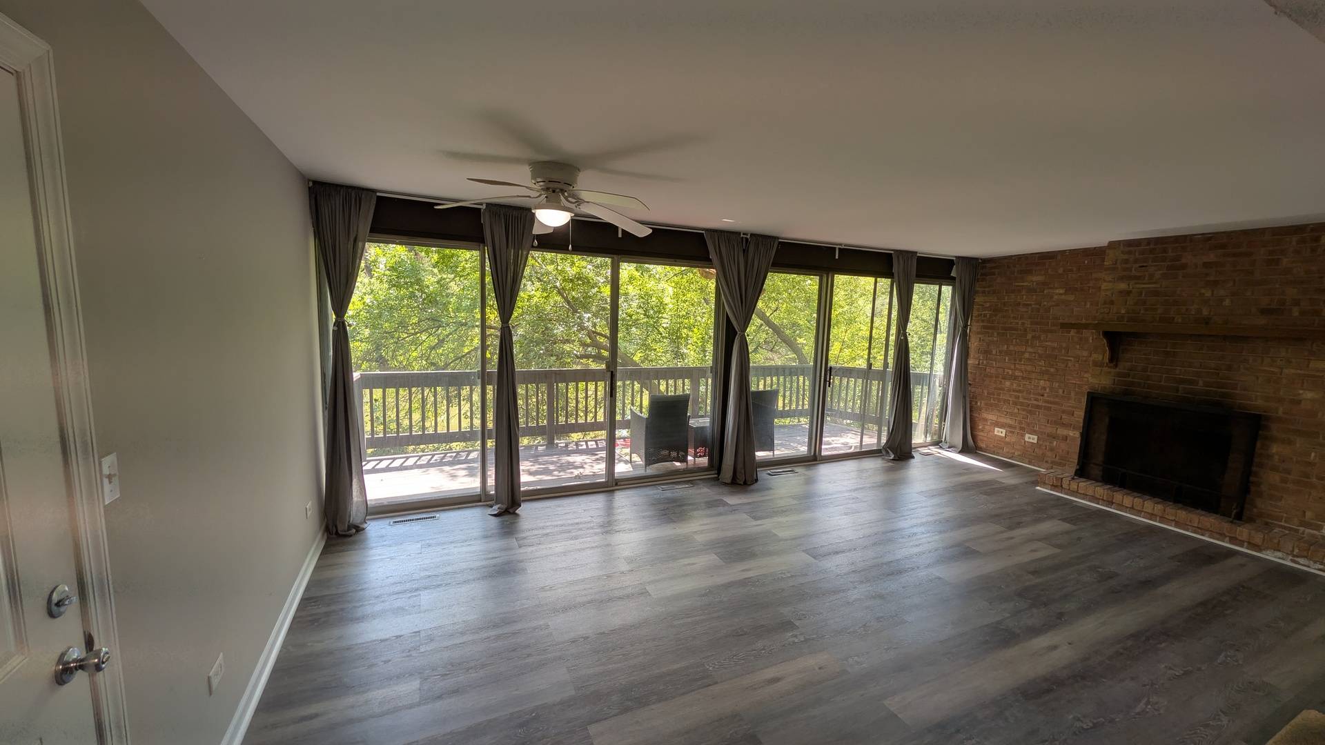 5534 E Lake DR #B, Lisle, IL 60532