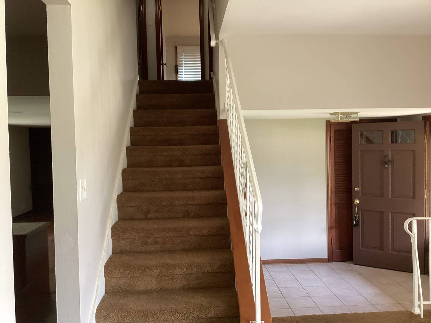 928 N Rohlwing RD, Palatine, IL 60074