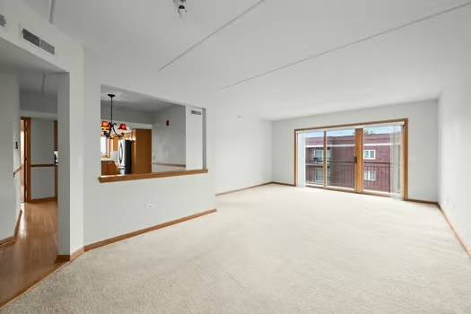 1327 Brown ST #508, Des Plaines, IL 60016