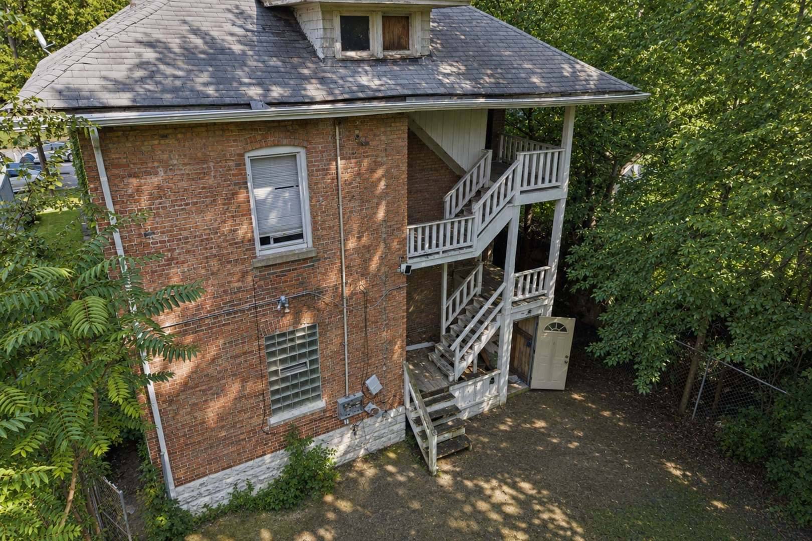15416 MYRTLE AVE, Harvey, IL 60426