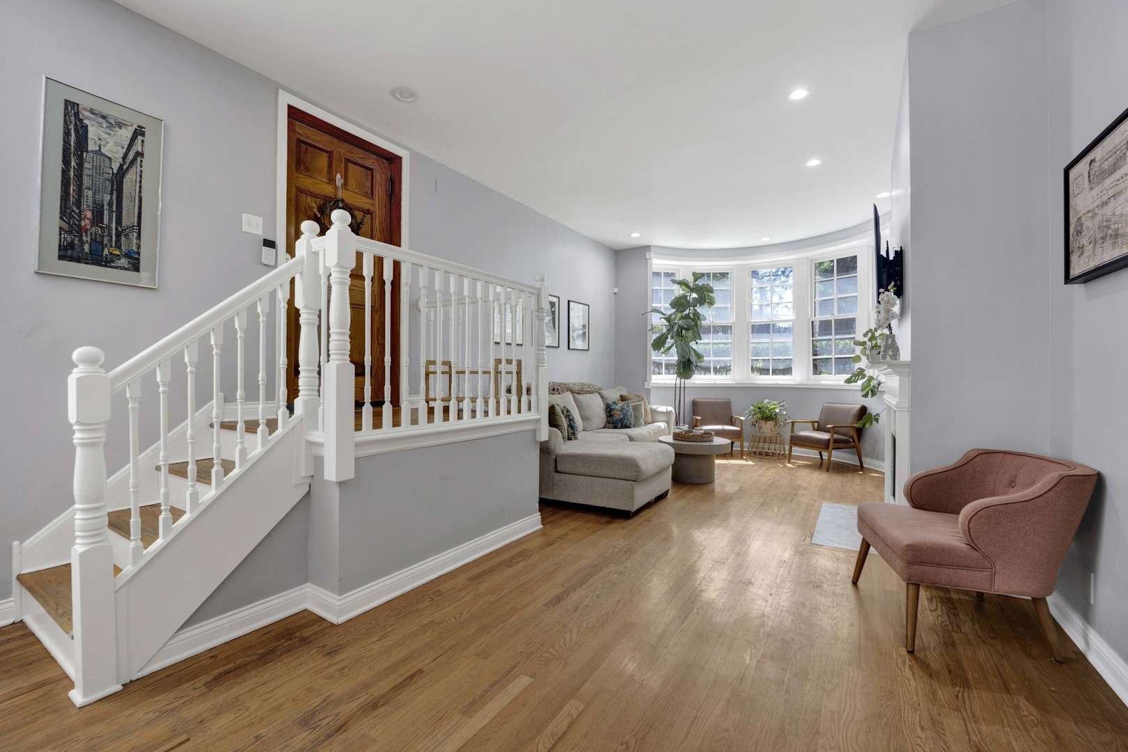 626 W Wrightwood AVE #1E, Chicago, IL 60614