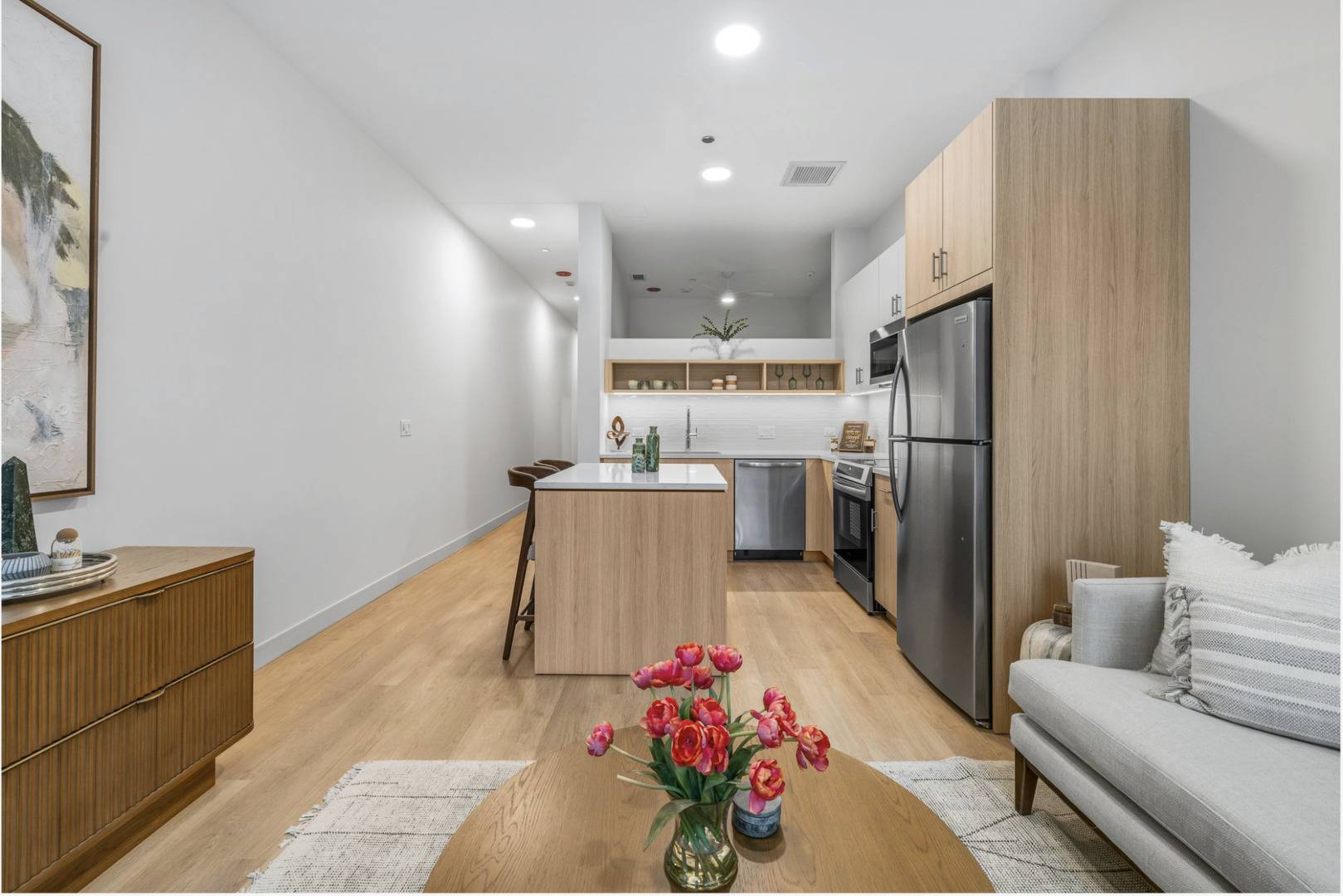 111 W Illinois ST #821, Chicago, IL 60654
