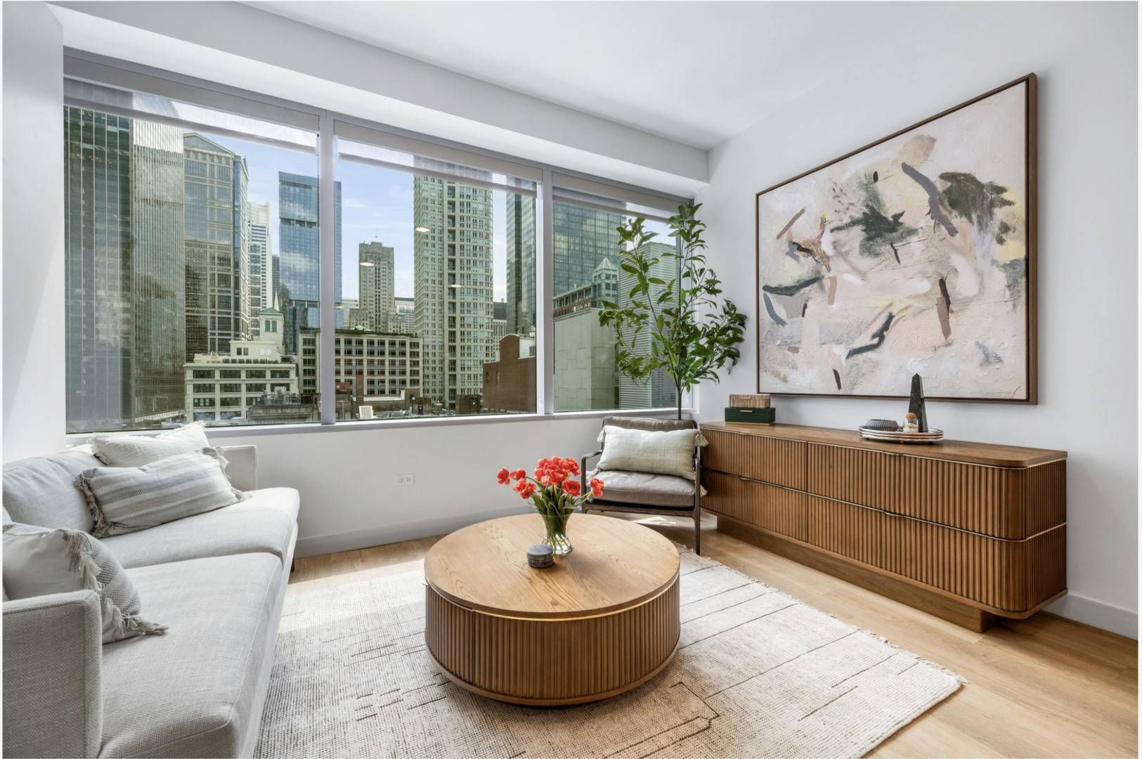 111 W Illinois ST #821, Chicago, IL 60654