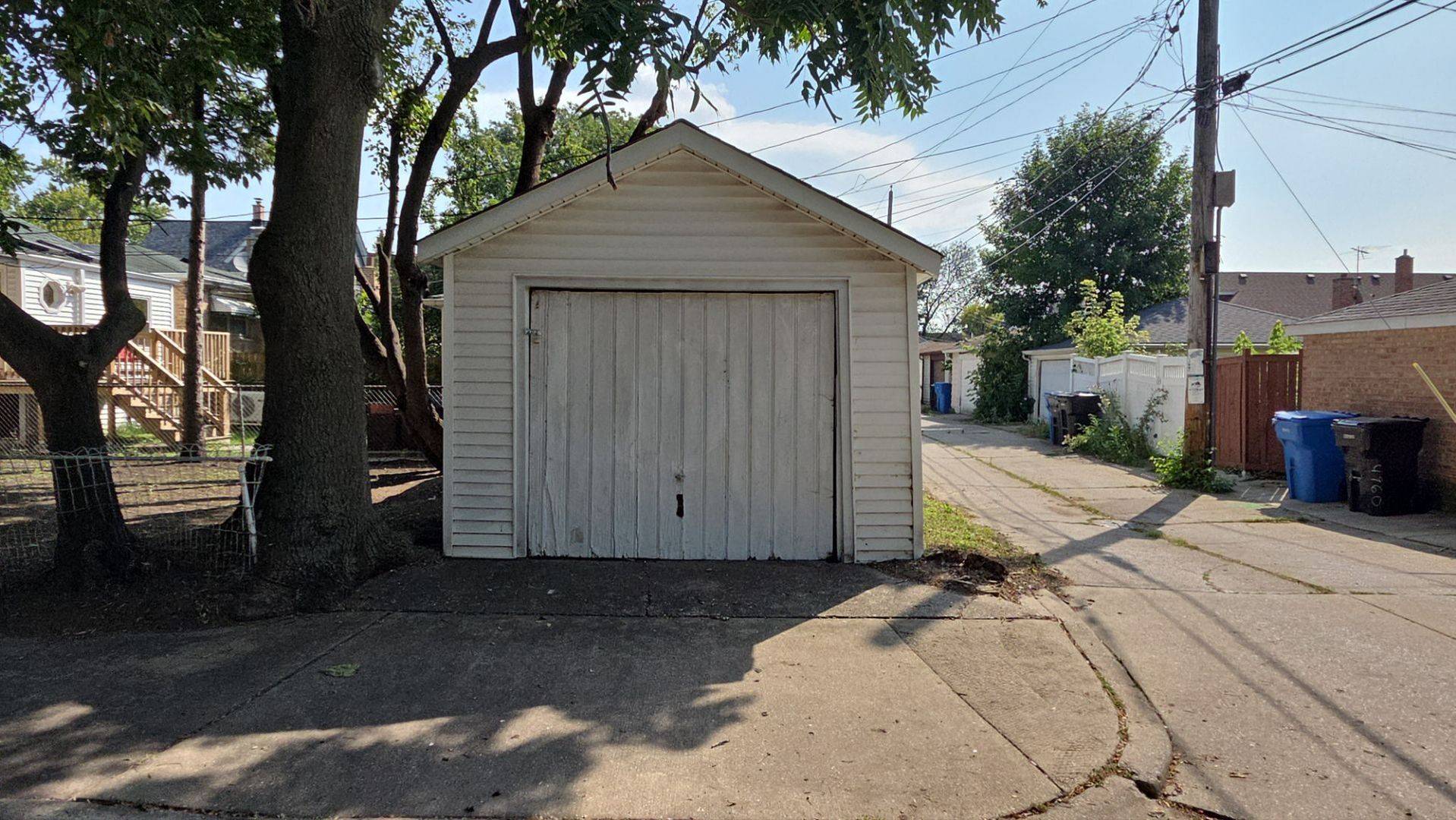 4961 W Winona ST, Chicago, IL 60630