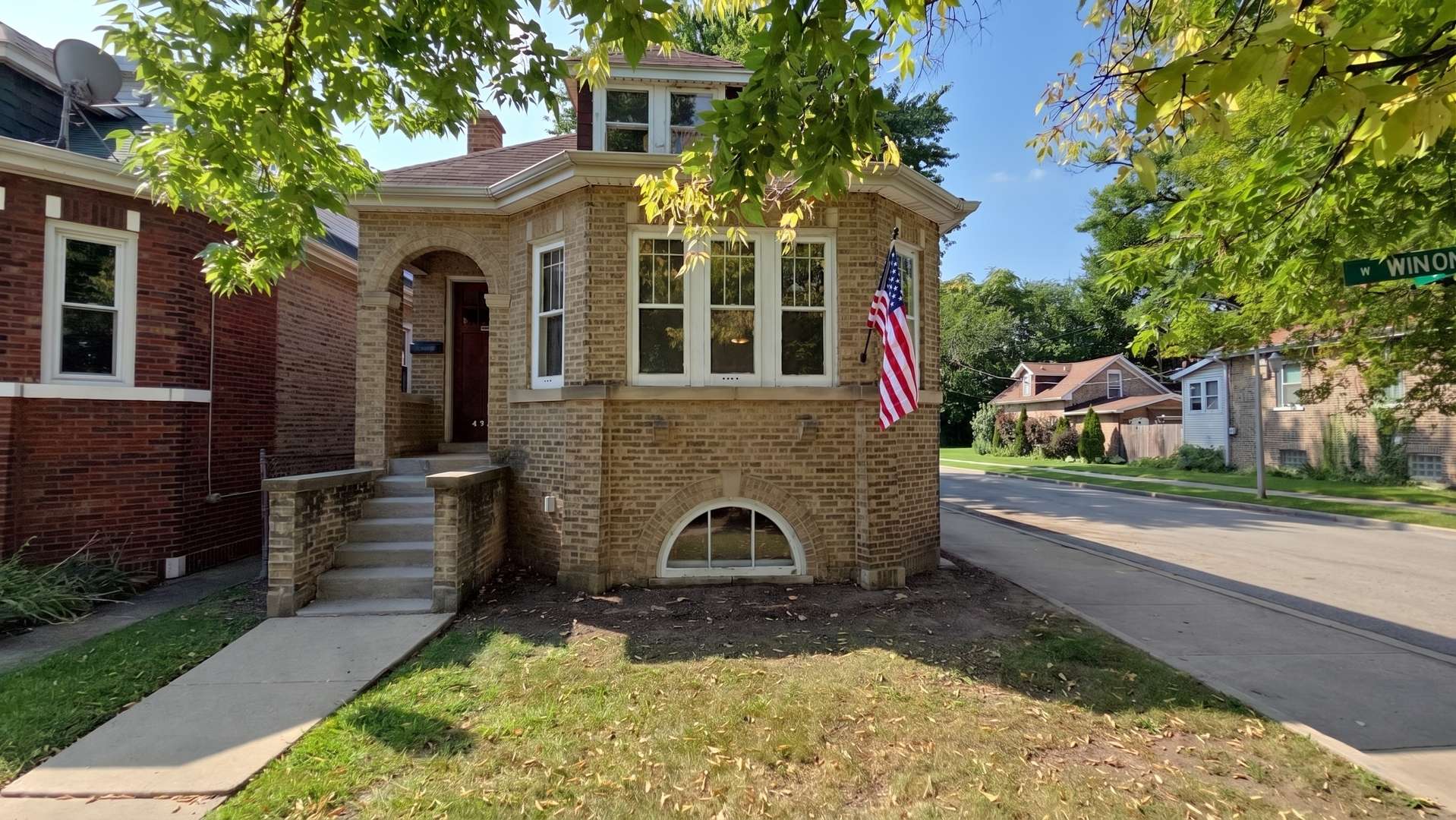 4961 W Winona ST, Chicago, IL 60630
