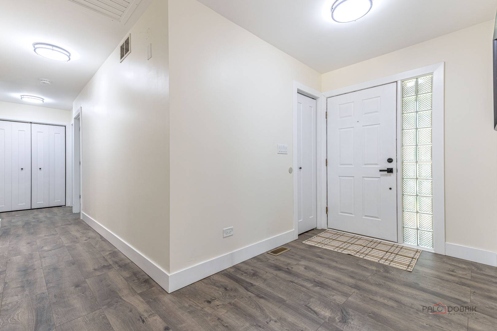 Address not disclosed, Wheeling, IL 60090