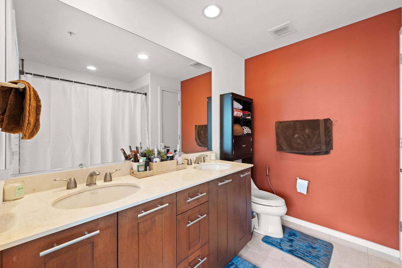 240 E Illinois ST #1802, Chicago, IL 60611