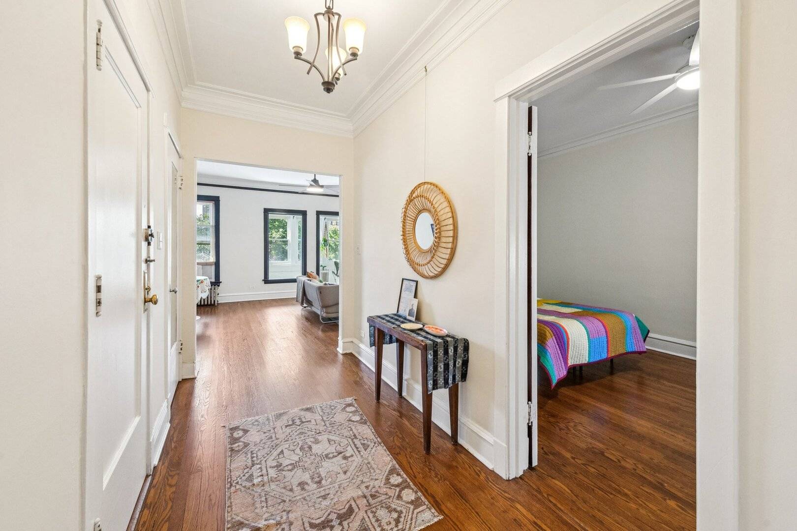 5487 S Cornell AVE #3, Chicago, IL 60615
