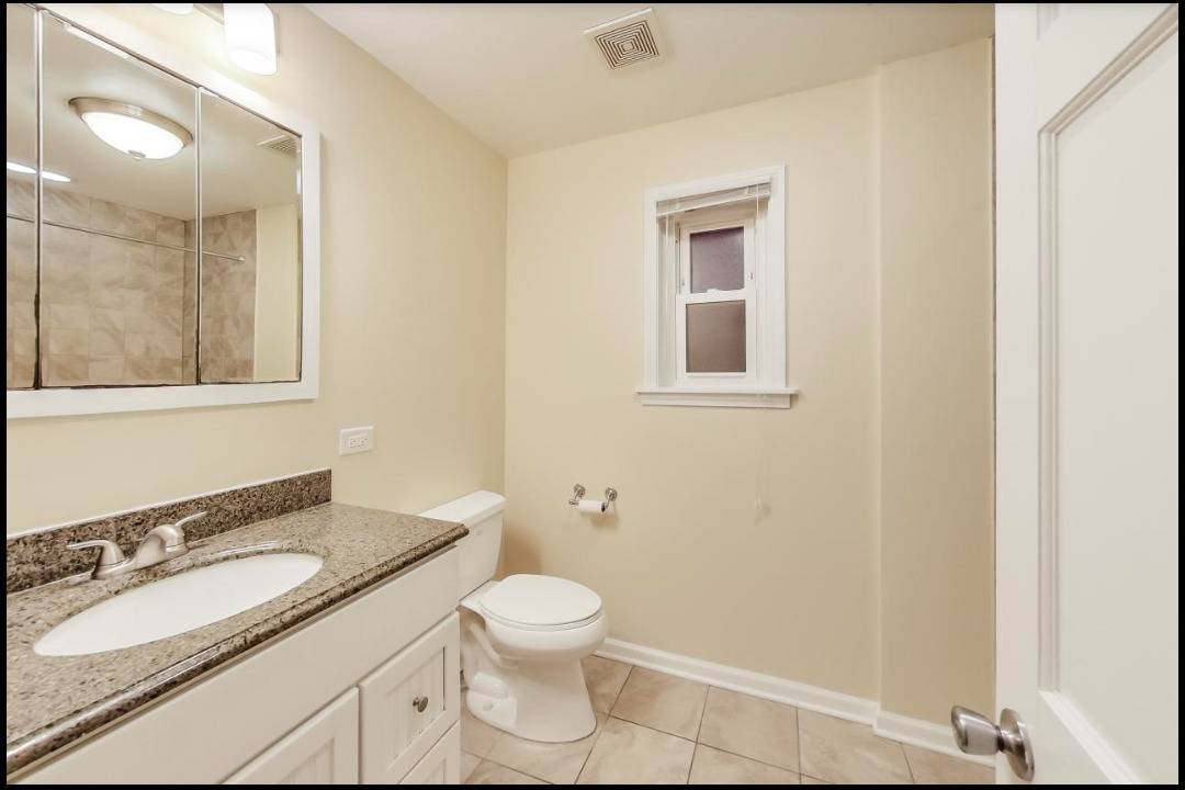2643 N MILDRED AVE #1, Chicago, IL 60614