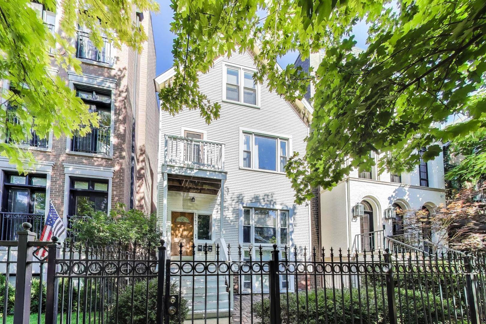 2643 N MILDRED AVE #1, Chicago, IL 60614