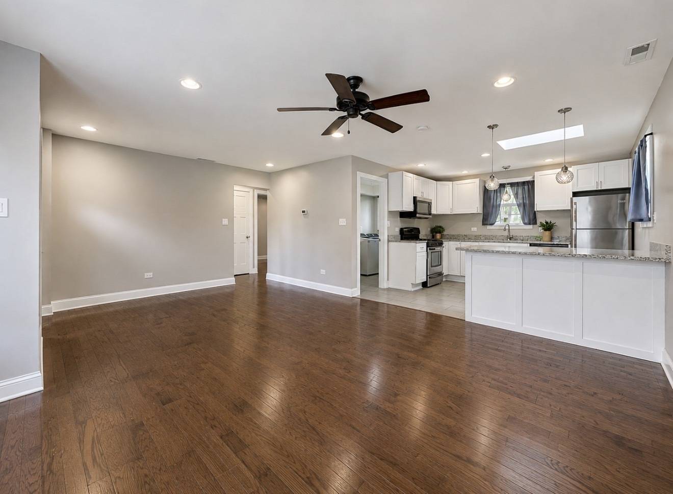 331 Sauk TRL, Park Forest, IL 60466