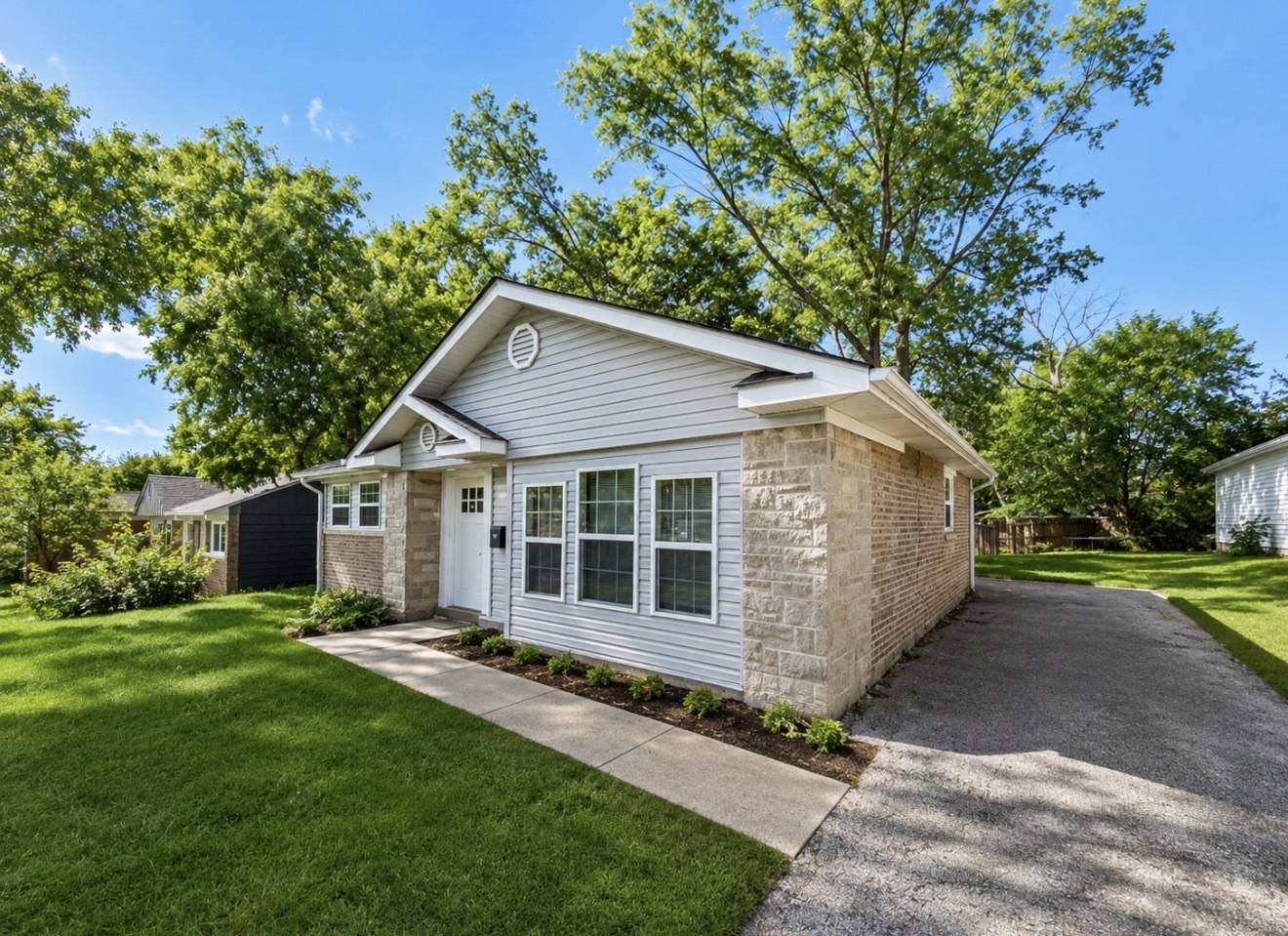 331 Sauk TRL, Park Forest, IL 60466