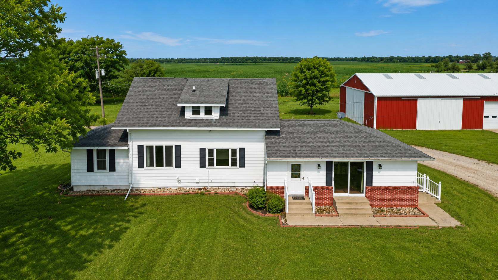 18521 Anderson RD, Prophetstown, IL 61277
