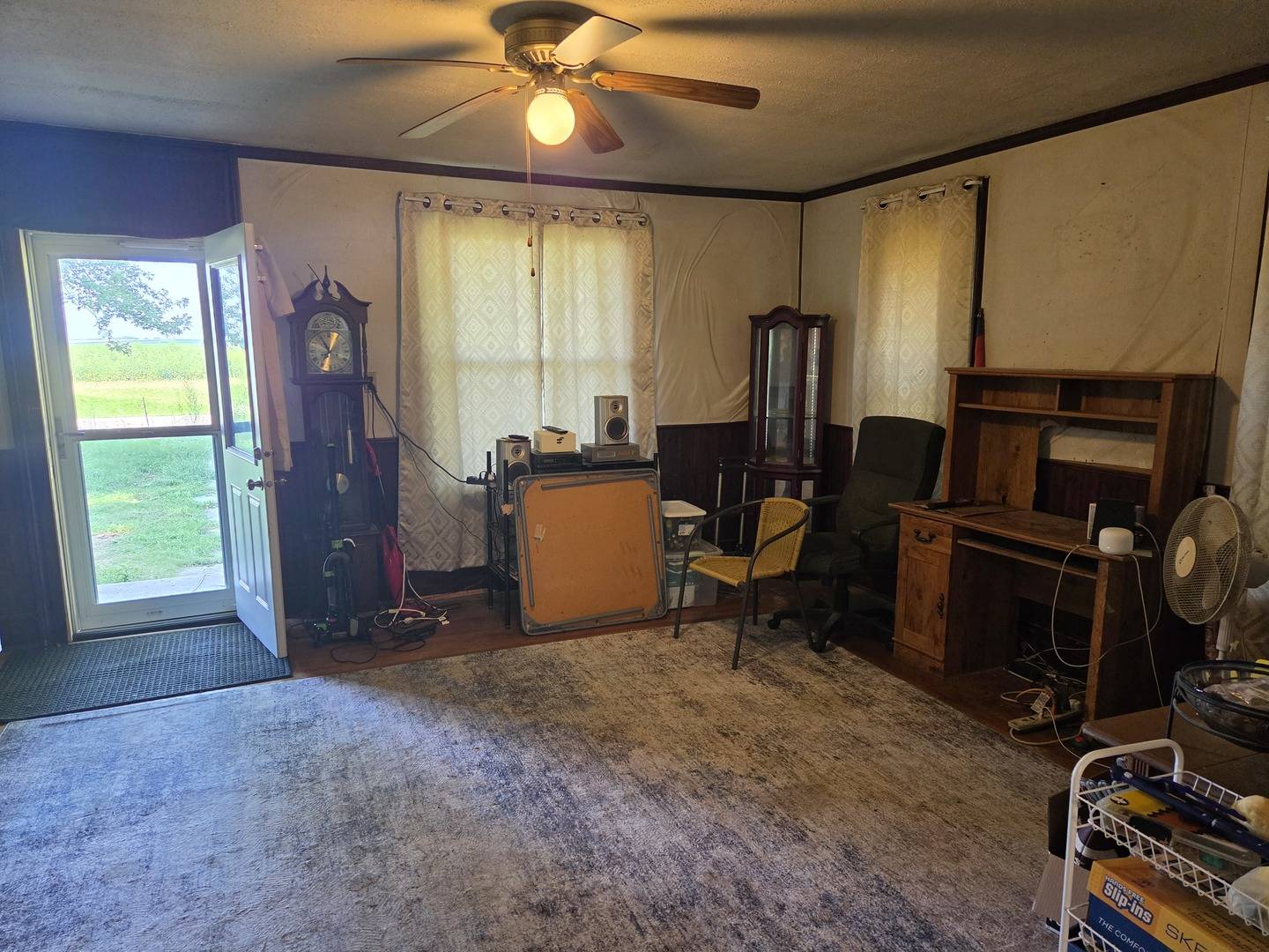 19660 Coleta RD, Sterling, IL 61081