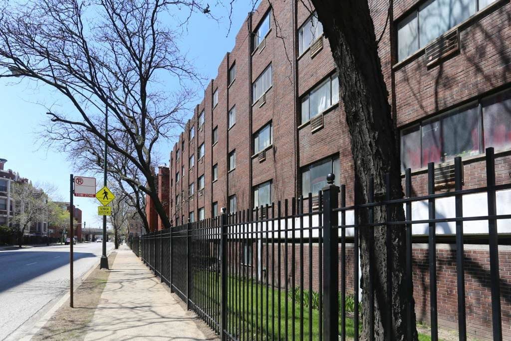 1040 W HOLLYWOOD AVE #102, Chicago, IL 60660