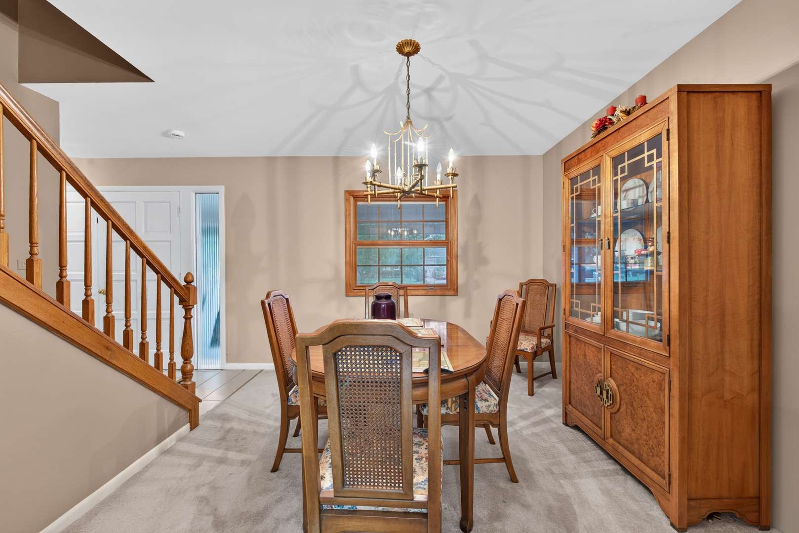 1109 Lancaster AVE, Elk Grove Village, IL 60007