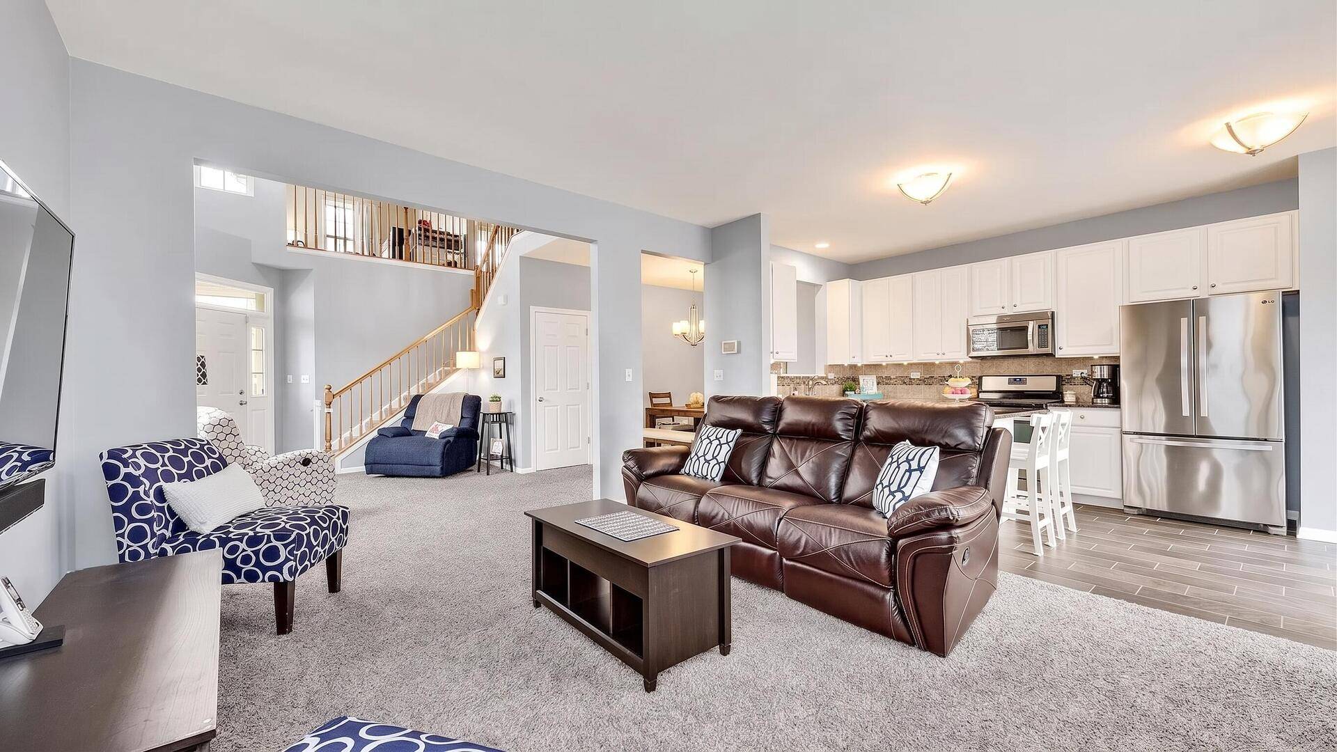 2521 N Looking Glass CT #2521, Aurora, IL 60502