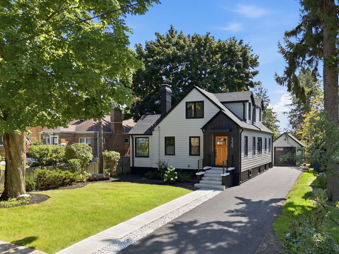 339 Prairie AVE, Highwood, IL 60040