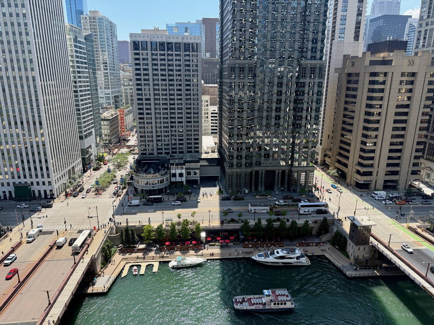 300 N STATE ST #2235, Chicago, IL 60654