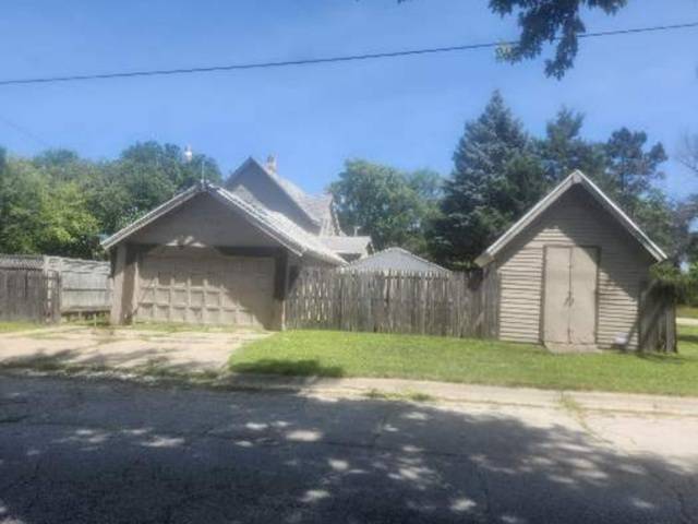 226 S Bluff ST, South Beloit, IL 61080