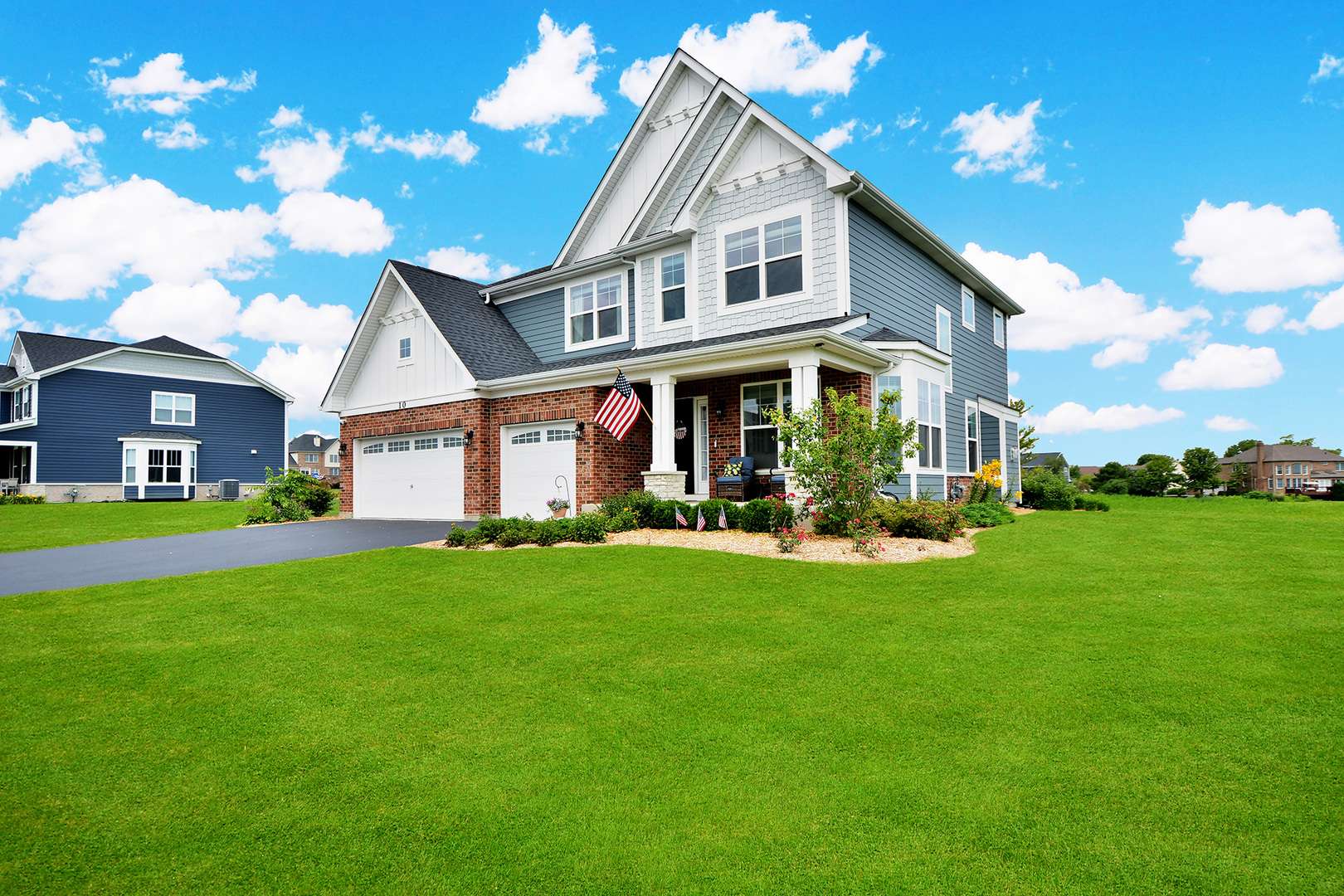 10 Crystal Downs DR, Hawthorn Woods, IL 60047