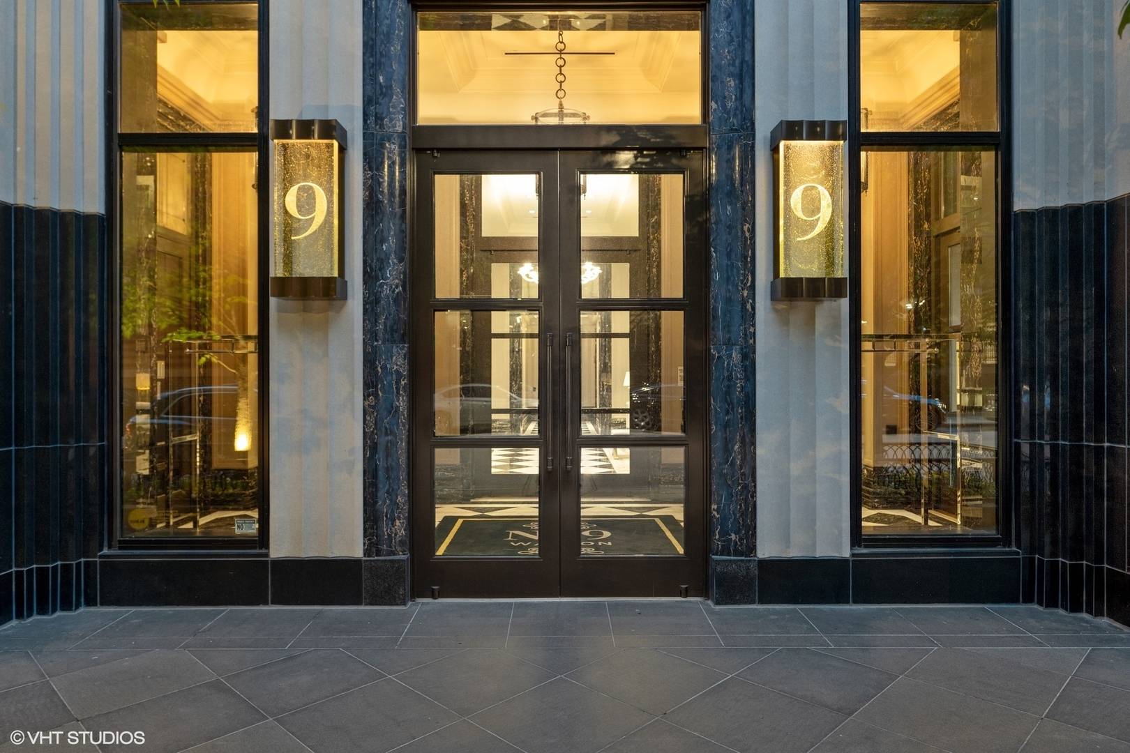 9 W Walton ST #2202, Chicago, IL 60610
