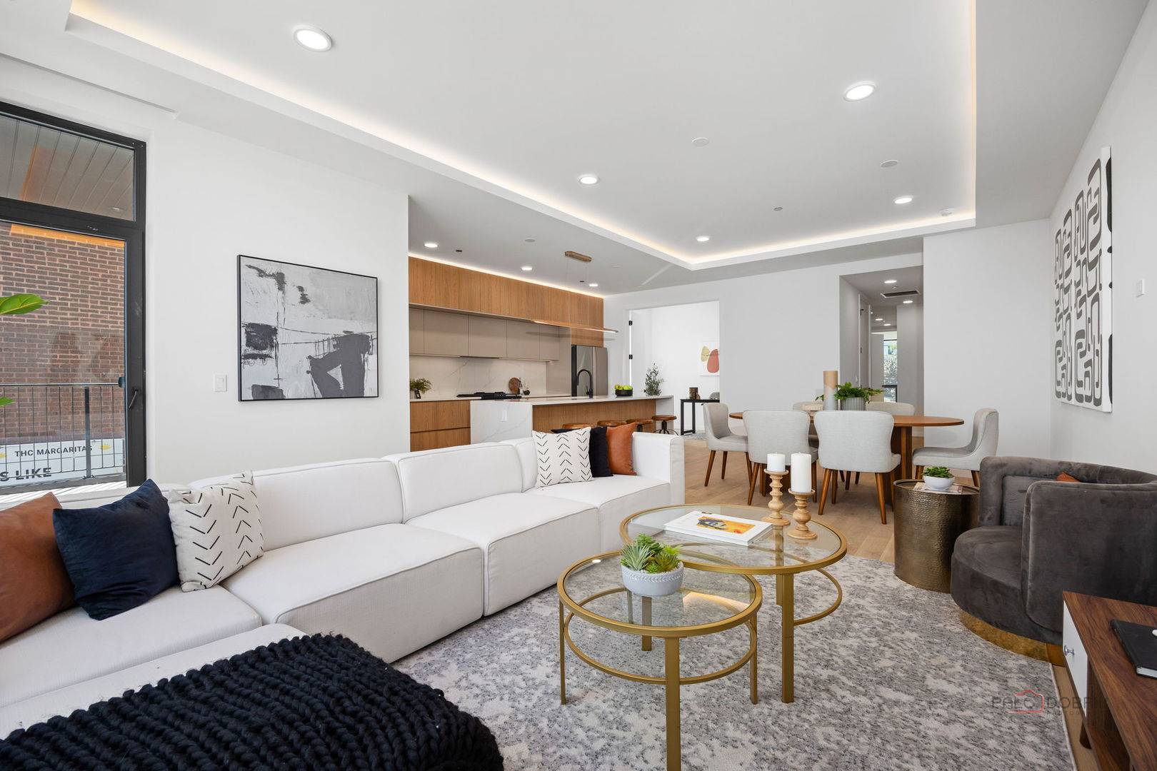 2072 N Western AVE #303, Chicago, IL 60647