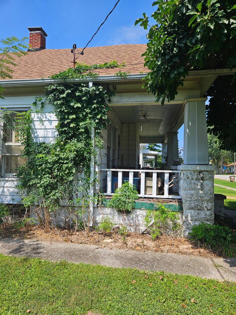 206 S 2nd ST, Benld, IL 62009
