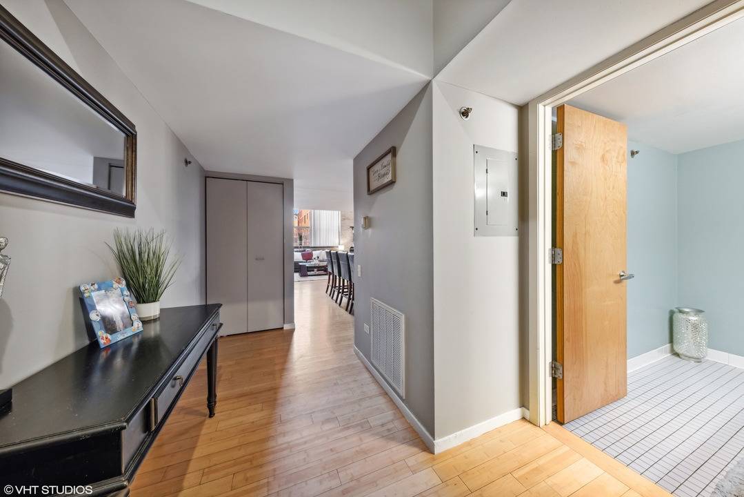 1727 S Indiana AVE #110, Chicago, IL 60616