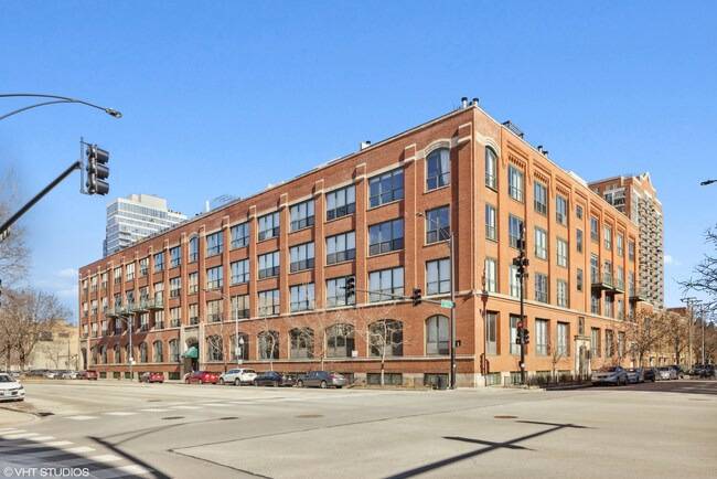 1727 S Indiana AVE #110, Chicago, IL 60616