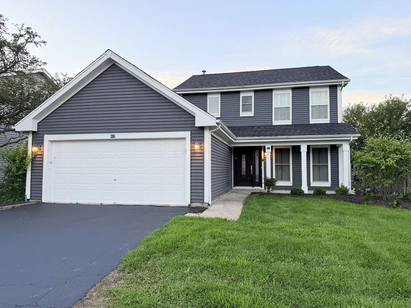 617 Lakewood Farms DR, Bolingbrook, IL 60490