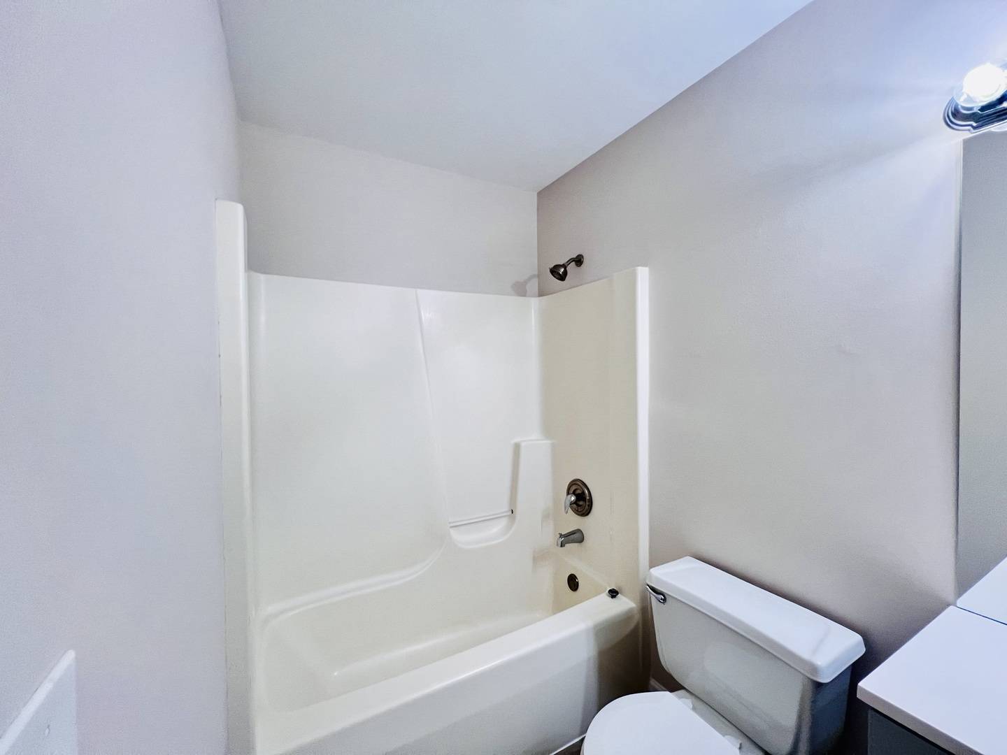 203 E Harrison ST, Harvard, IL 60033