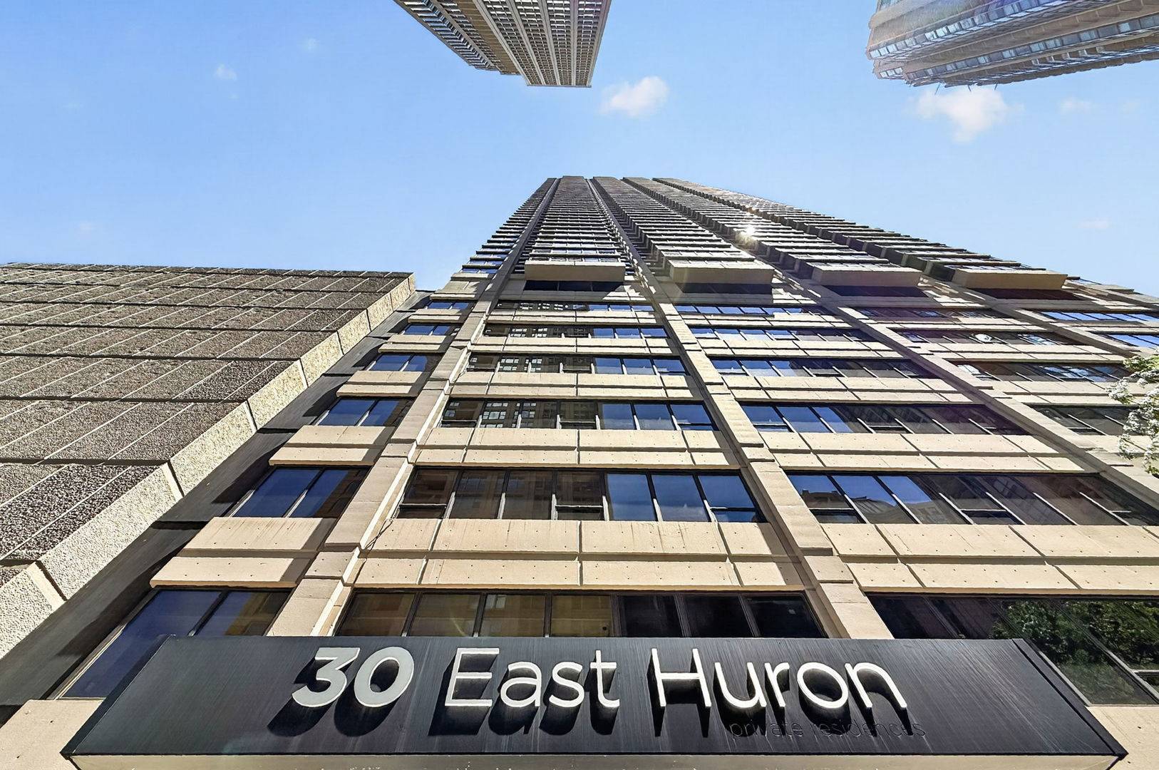 30 E Huron ST #4610, Chicago, IL 60611