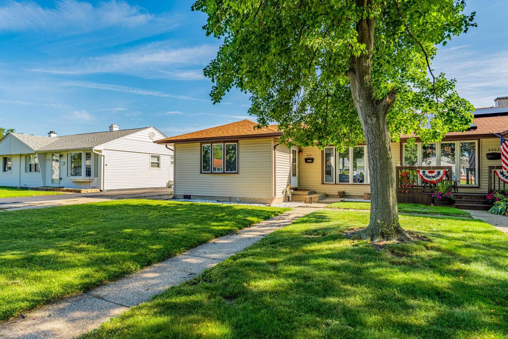 8801 Kilbourn AVE, Hometown, IL 60456