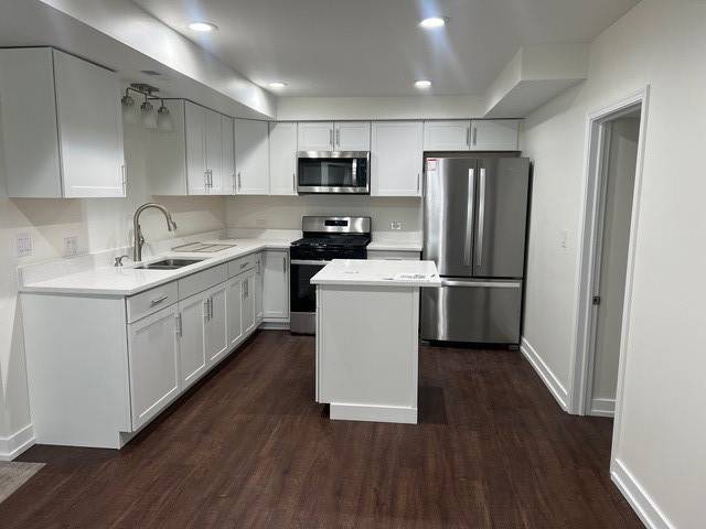 1021 N Hickory ST, Joliet, IL 60435