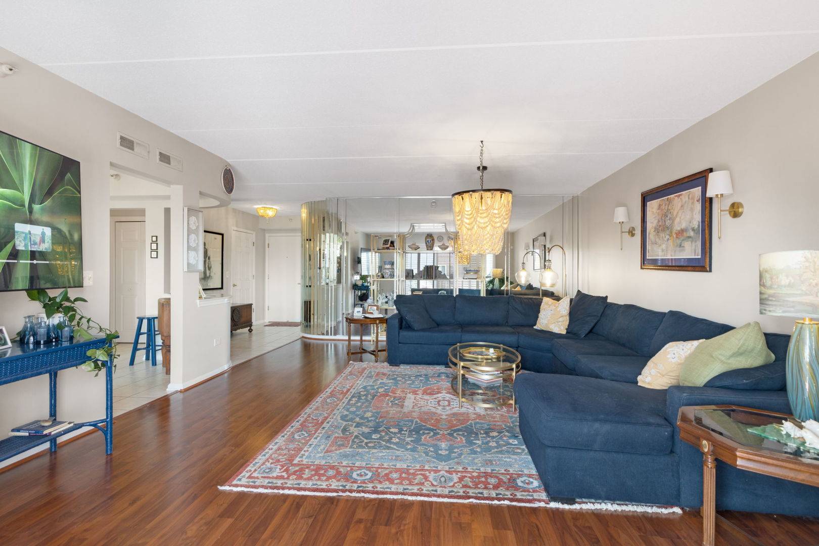 1636 Ashland AVE #501, Des Plaines, IL 60016