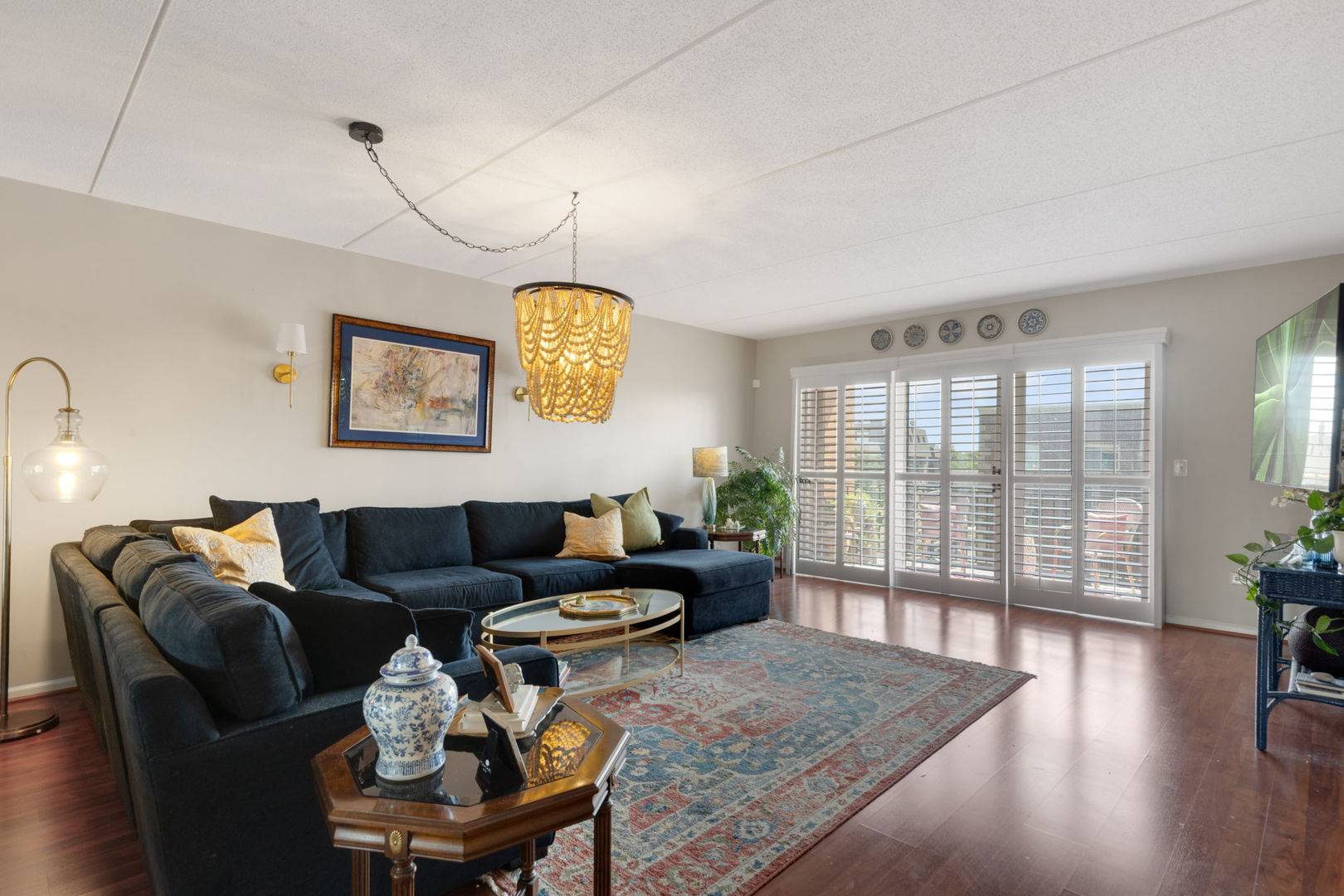 1636 Ashland AVE #501, Des Plaines, IL 60016
