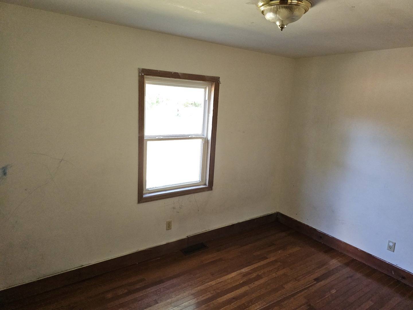 315 Marteeny ST, Mt Vernon, IL 62864