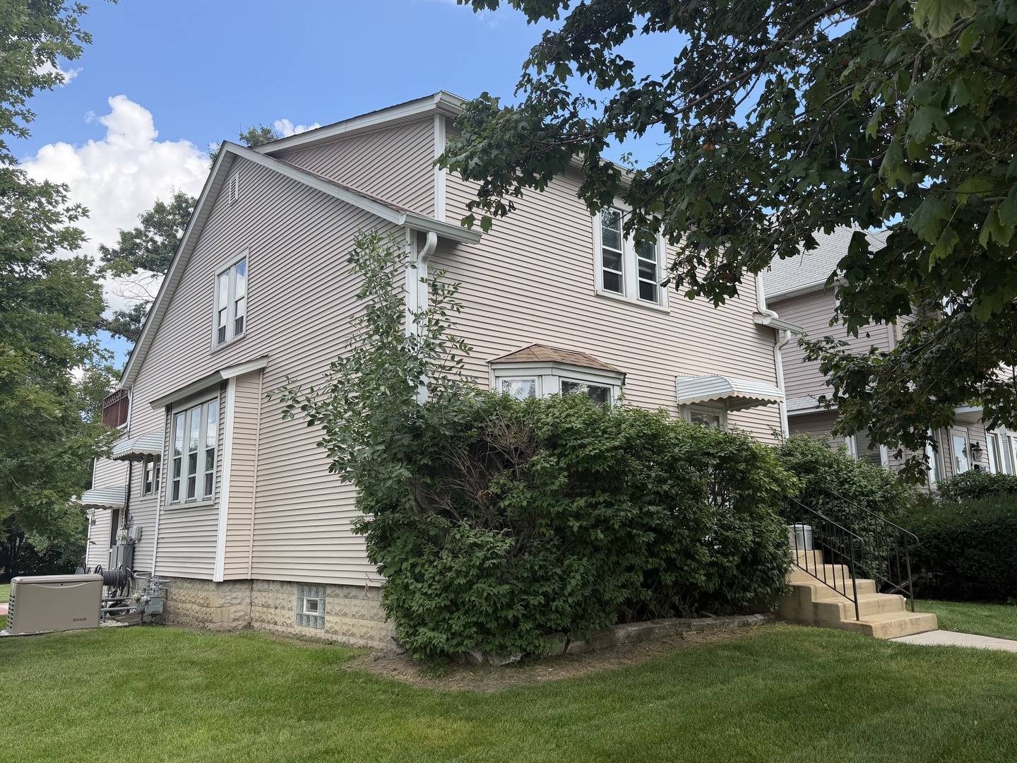 9916 Irving Park RD #2, Schiller Park, IL 60176