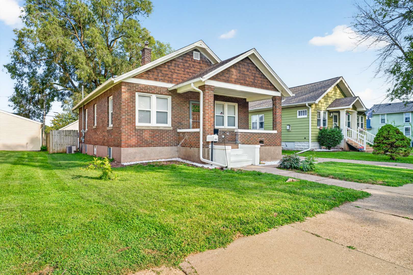 823 Pershing BLVD, Clinton, IA 52732