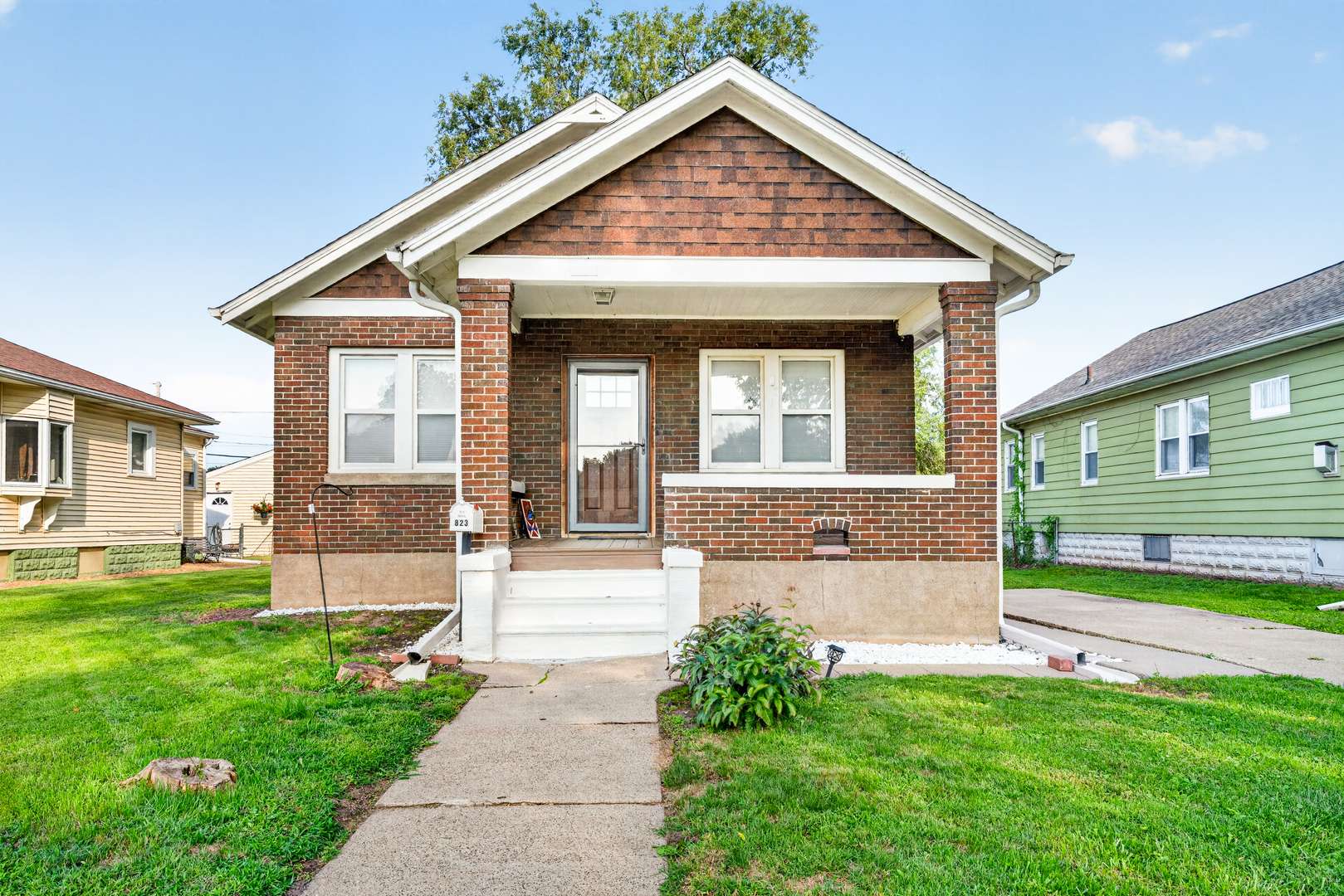 823 Pershing BLVD, Clinton, IA 52732