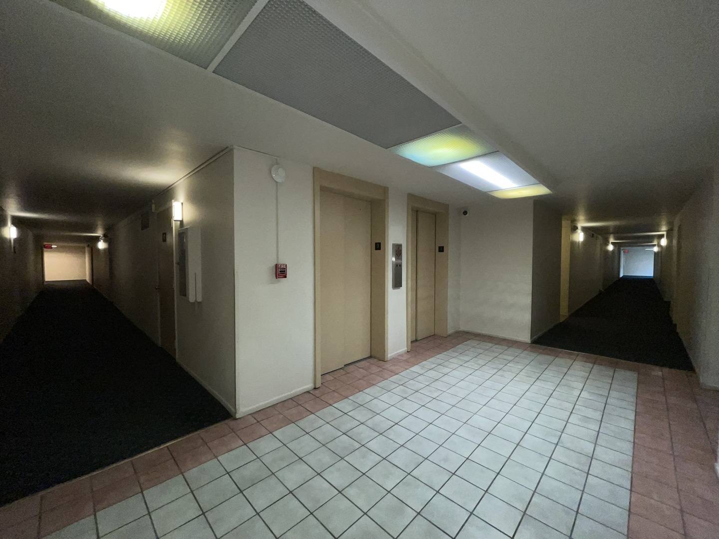 1912 Prairie SQ #314A, Schaumburg, IL 60173