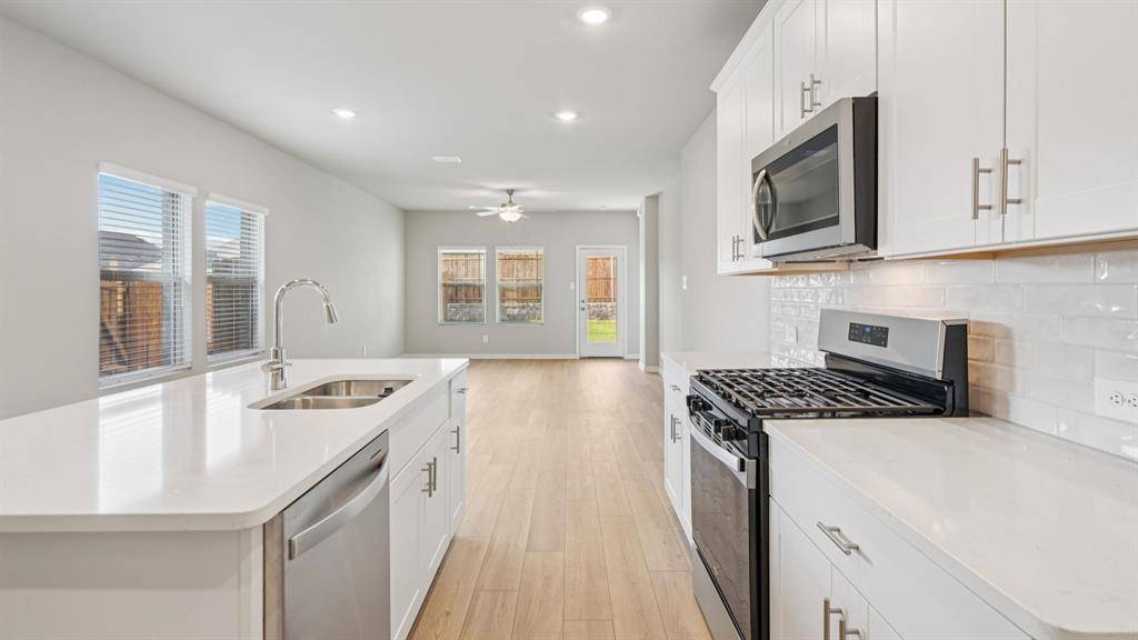 3502 Bridgeport Drive, Farmersville, TX 75442