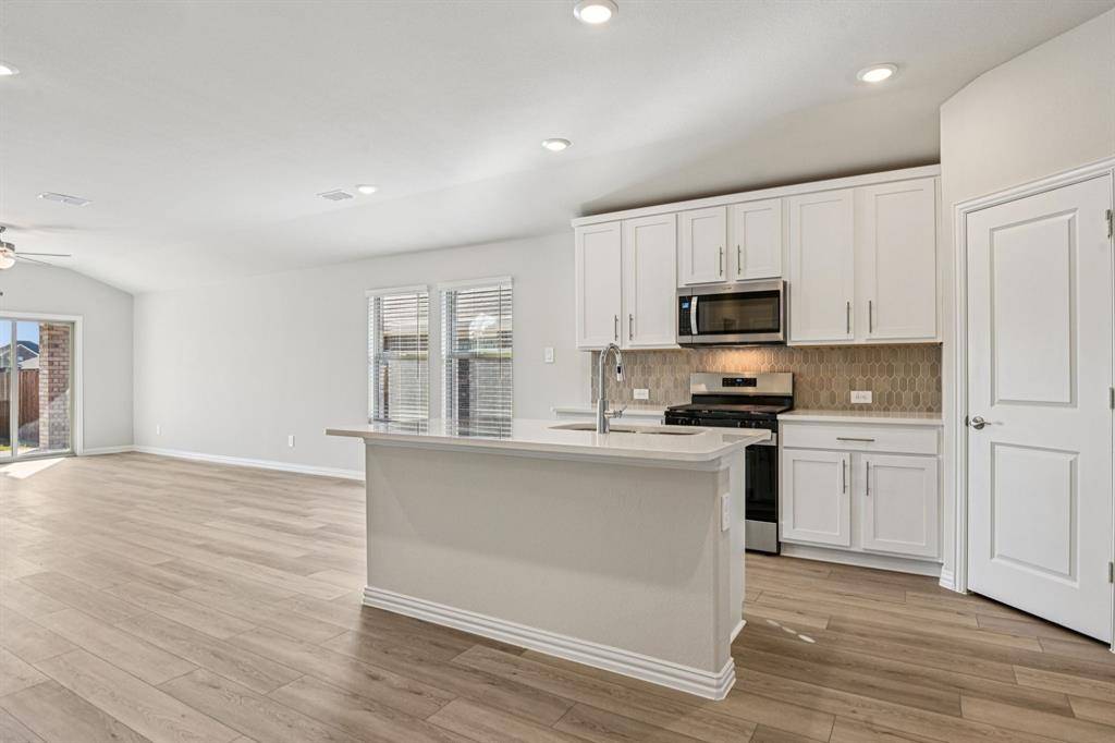 3057 Texoma Boulevard, Farmersville, TX 75442