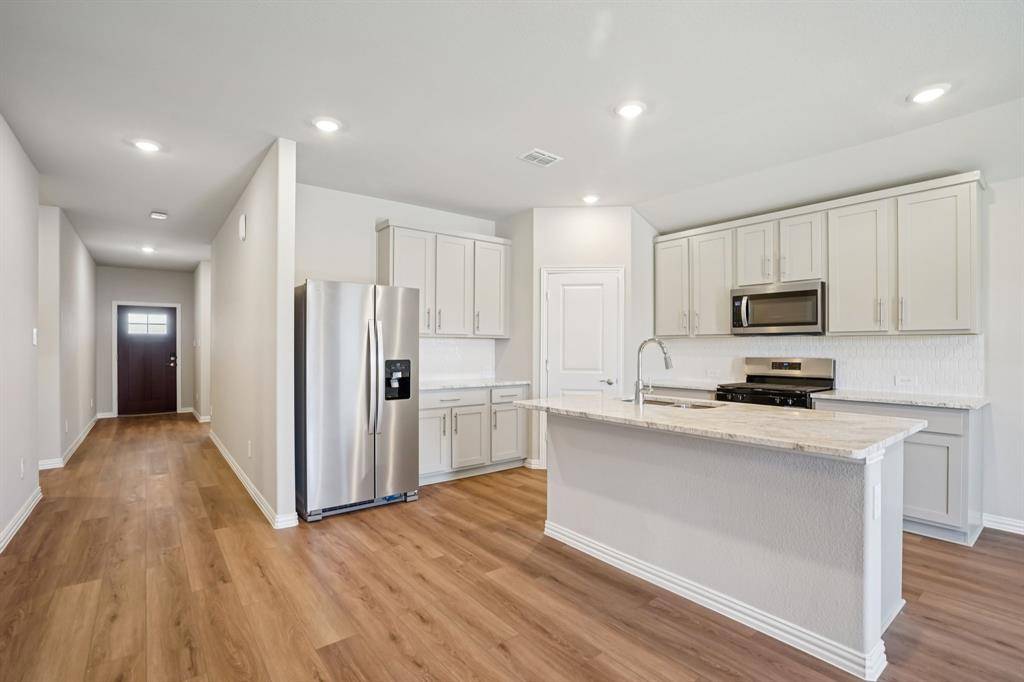 3508 Bastrop Drive, Farmersville, TX 75442