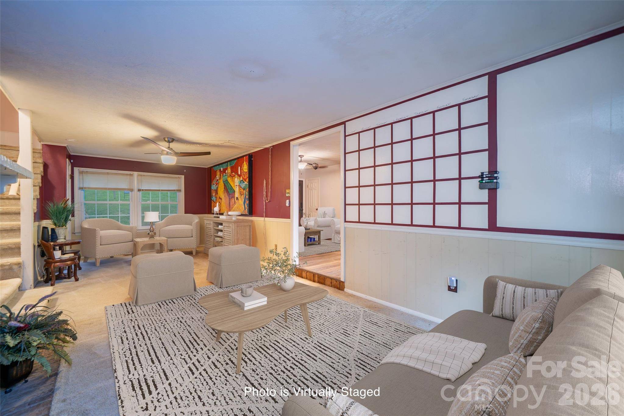 6 Hillview CIR, Asheville, NC 28805